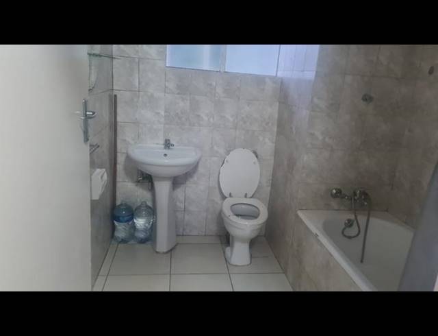 1 BEDROOM APARTMENT FOR SALE IN BEDFORD GARDENS